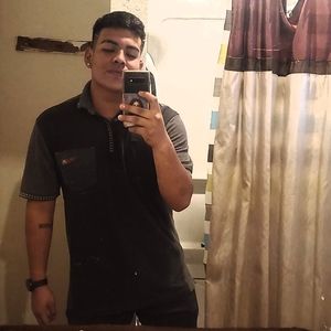 Meet your Posher, Diego